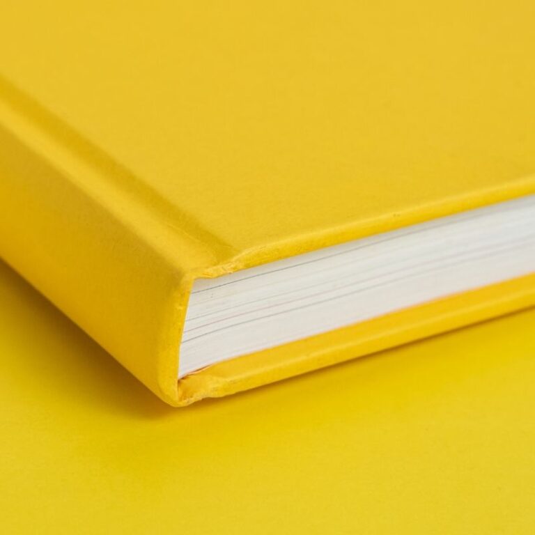 Exercise Books durable bindng 800x800 1